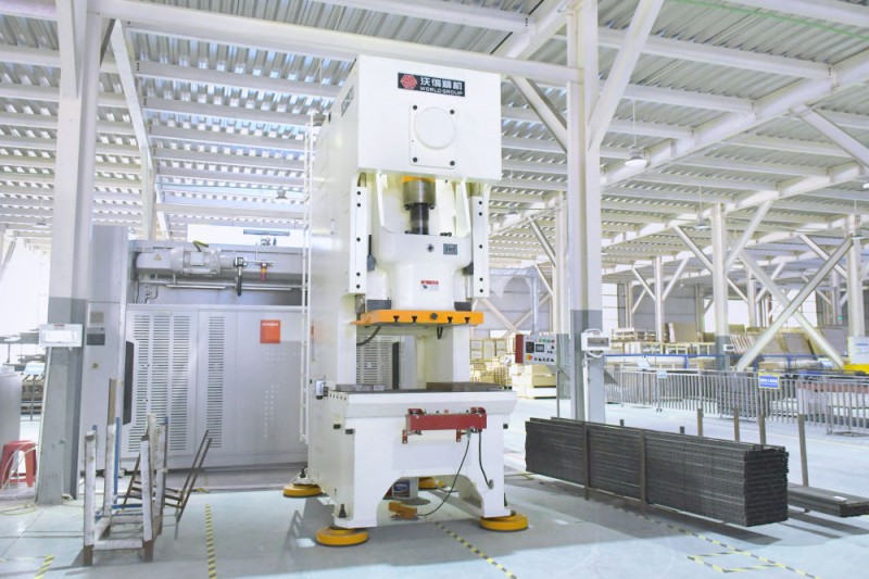 Premsa automàtica de taula fixa